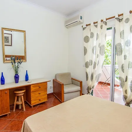 Akivillas Dim * Lagos